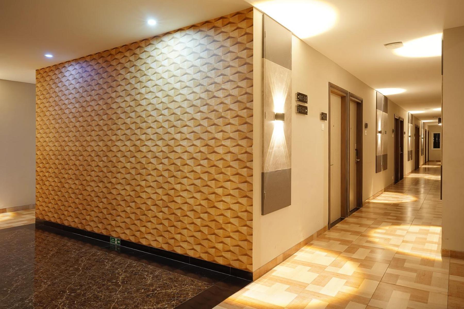 Front One Hotel Sragen エクステリア 写真